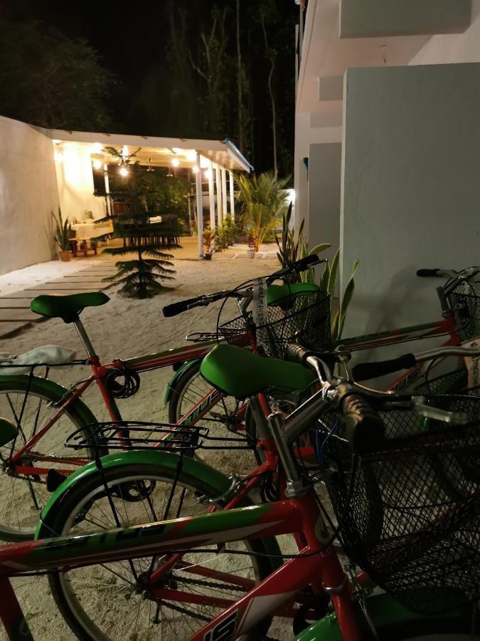 Hotel Chillax Thoddoo Esterno foto