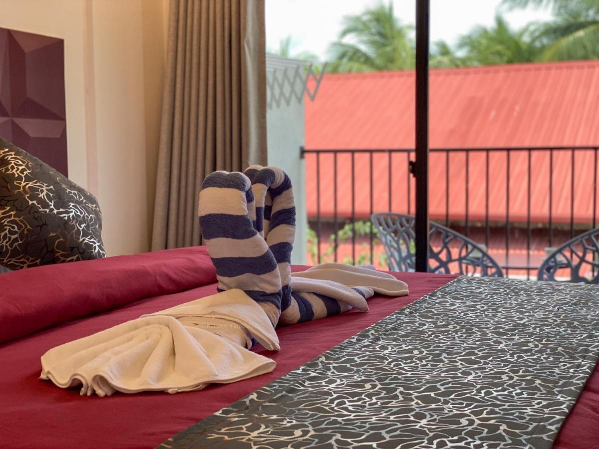 Hotel Chillax Thoddoo Esterno foto